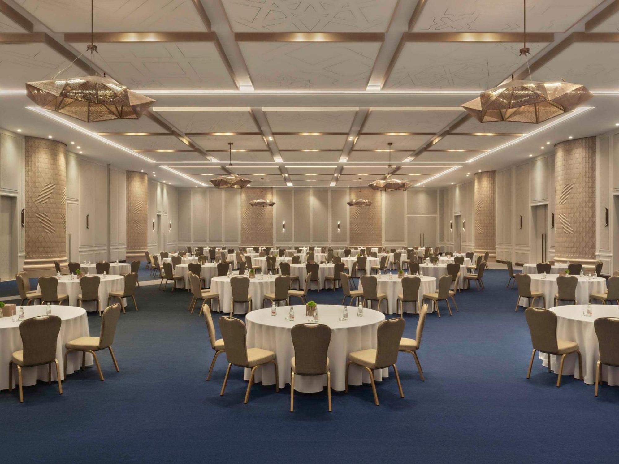 Hotel So/ Uptown Dubaj Zewnętrze zdjęcie The ballroom